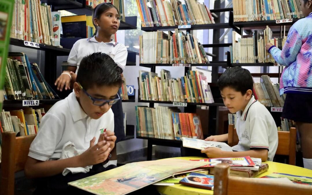 CULTURA COLIMA ENTREGÓ 172 NUEVOS LIBROS PARA BIBLIOTECA PÚBLICA EN MANZANILLO