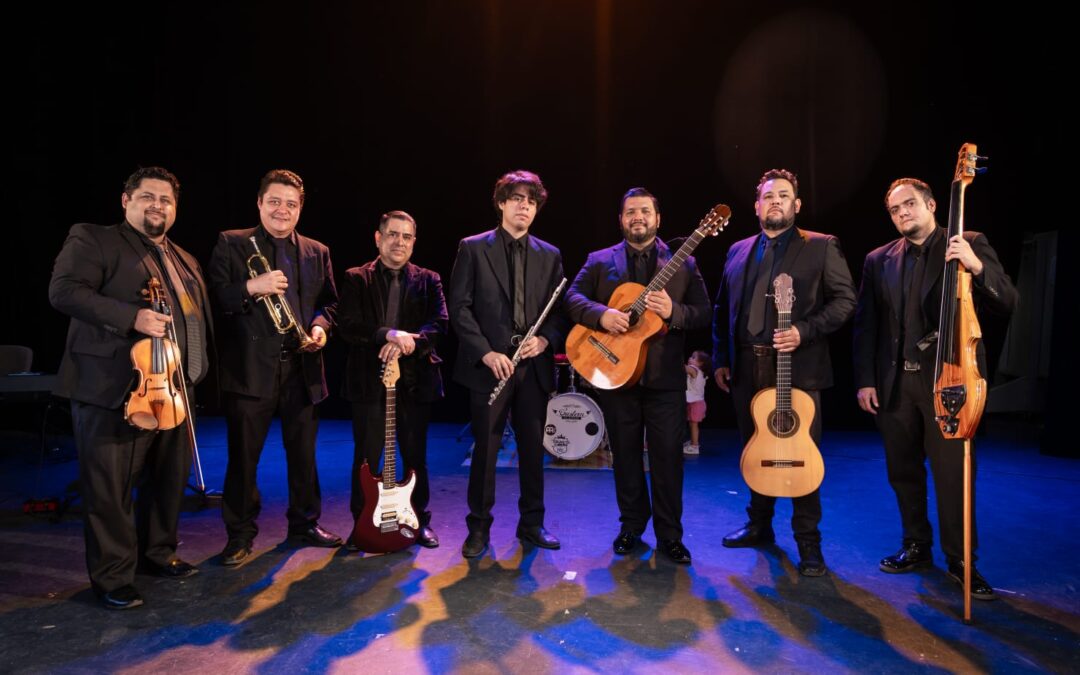 ACÚSTICA CELEBRA 15 AÑOS DE DIVERSIDAD SONORA EN EL TEATRO UNIVERSITARIO