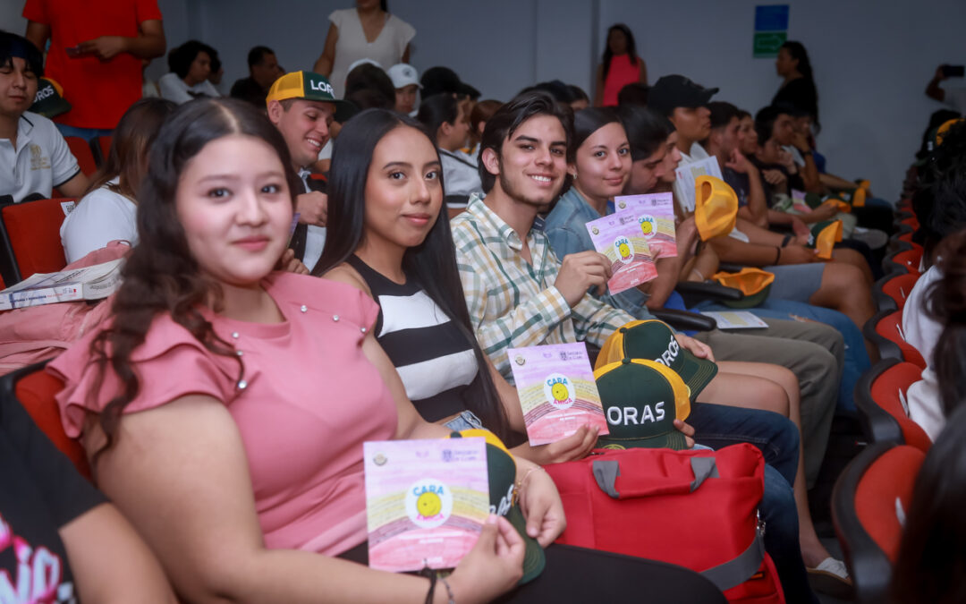 ENTREGA UDEC 214 BECAS ALIMENTICIAS “CARA AMIGA”, A ESTUDIANTES