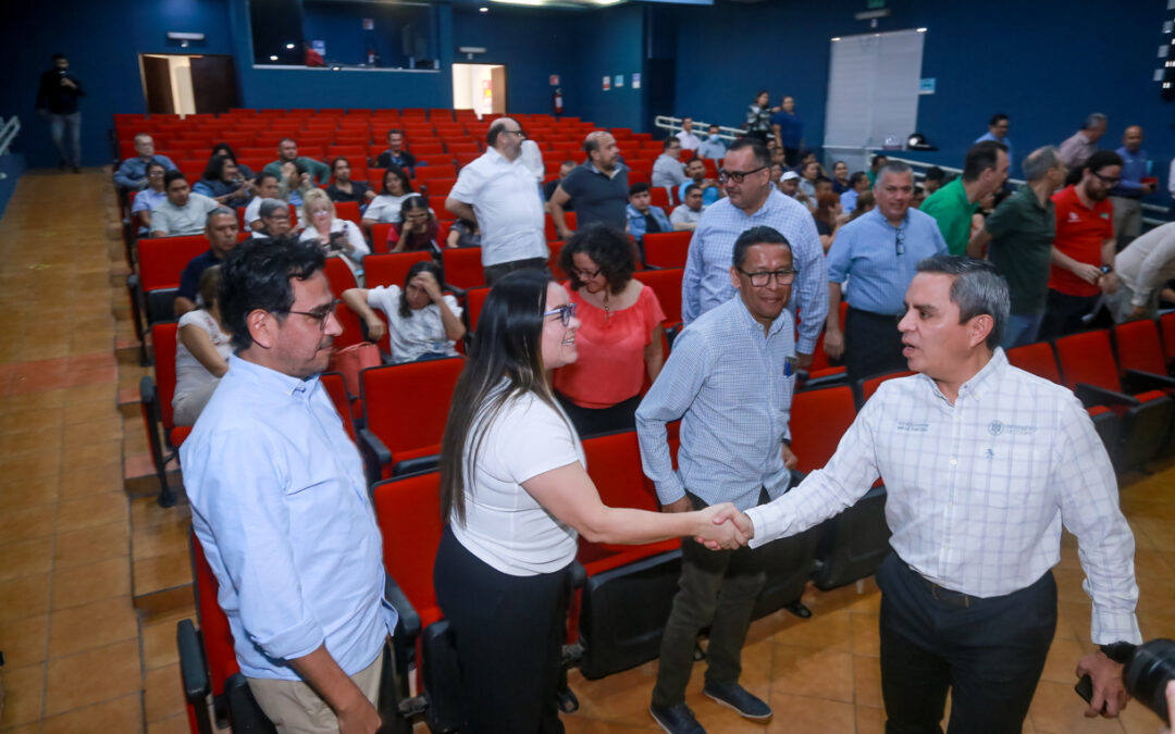 ESENCIAL, SEGUIR FORTALECIENDO LA VIDA ACADÉMICA DE LOS ESTUDIANTES: RECTOR