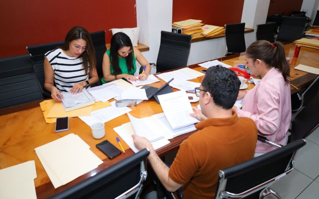 COMITÉ EVALUADOR DEL LEGISLATIVO CONTINÚA CON REVISIÓN DE REQUISITOS DE ASPIRANTES A ELECCIÓN JUDICIAL