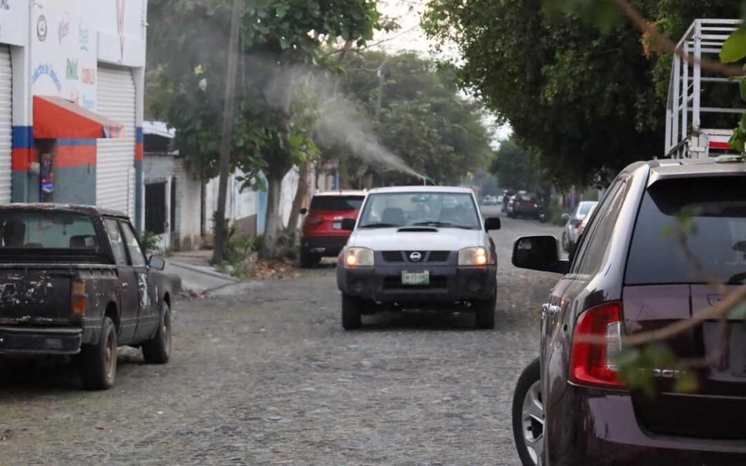 MARTES CONTINUARÁ OPERATIVO DE FUMIGACIÓN CONTRA EL DENGUE