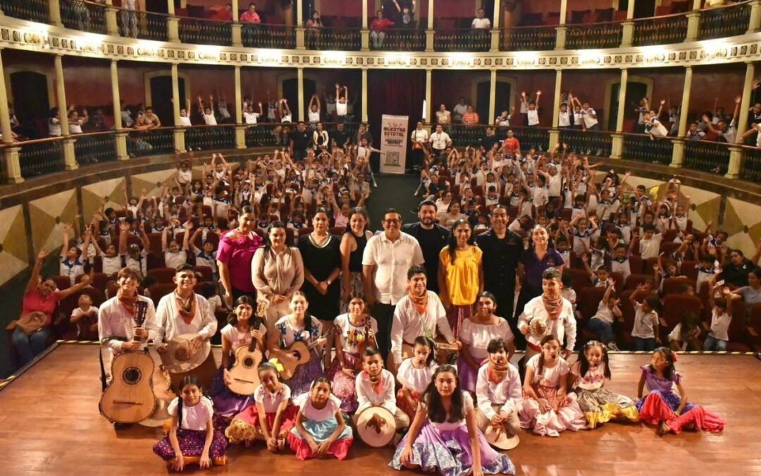 CONTINÚA TEMPORADA 2025 DEL TEATRO HIDALGO CON CONCIERTO GRATUITO DE «HOJA SANTA»