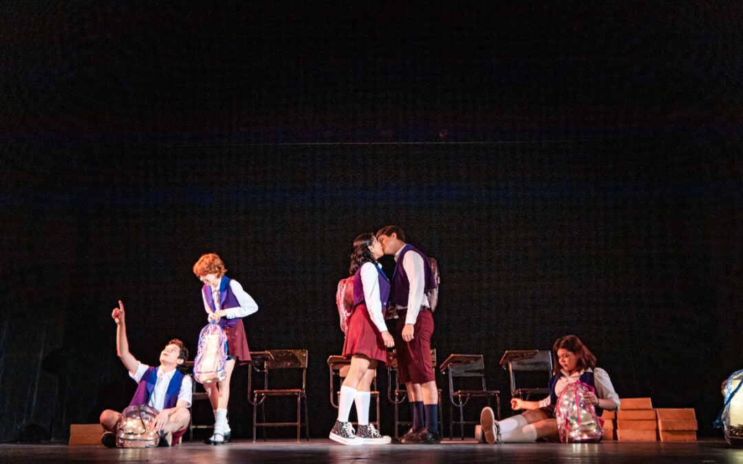 MUESTRAN ESTUDIANTES DE TECOMÁN SU TALENTO COMO ACTORES Y ACTRICES