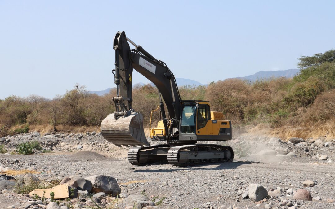 SEIDUM INICIA EL DESAZOLVE DEL PUNTO 4, DESDE EL RÍO ARMERÍA HASTA EL CHICAL