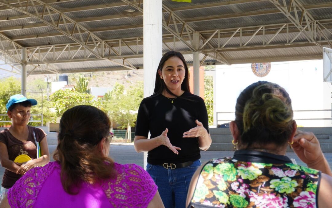 INFORMA DIPUTADA ANDREA NARANJO DEL TRABAJO LEGISLATIVO A MINATITLENSES