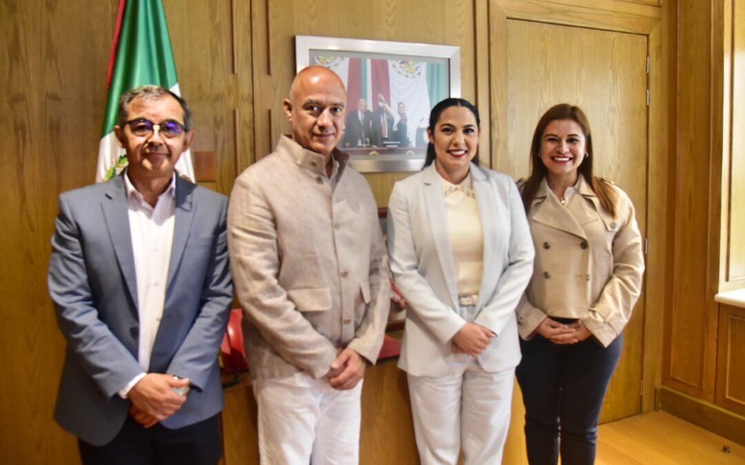 GOBERNADORA DE COLIMA Y TITULAR DE SICT REVISAN PROYECTOS PARA LA CONSTRUCCIÓN DE 4 PUENTES