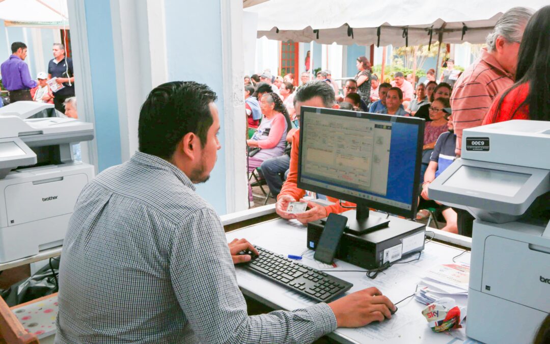 EL ALCALDE RIULT RIVERA PARTICIPA EN EL ARRANQUE DE LA CAMPAÑA DE ALFABETIZACIÓN DE PRIMARIA Y SECUNDARIA, EN LA ALBARRADA