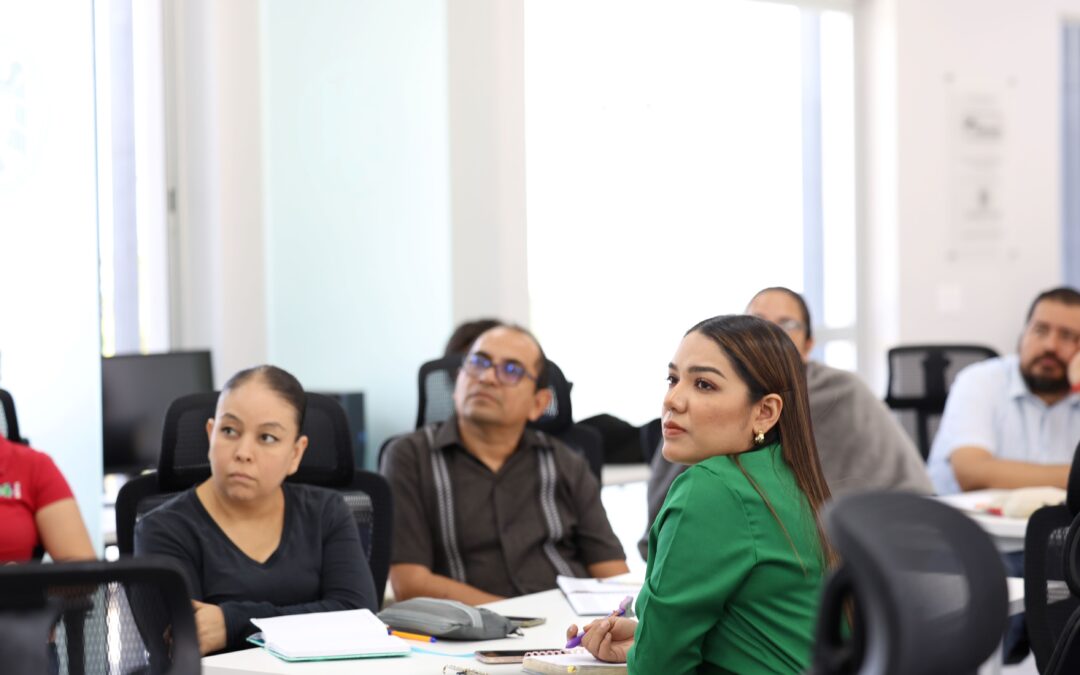 CAPACITA UDEC A DOCENTES PARA APROVECHAR MEJOR BIBLIOTECA INTELIGENTE EN CUAUHTÉMOC