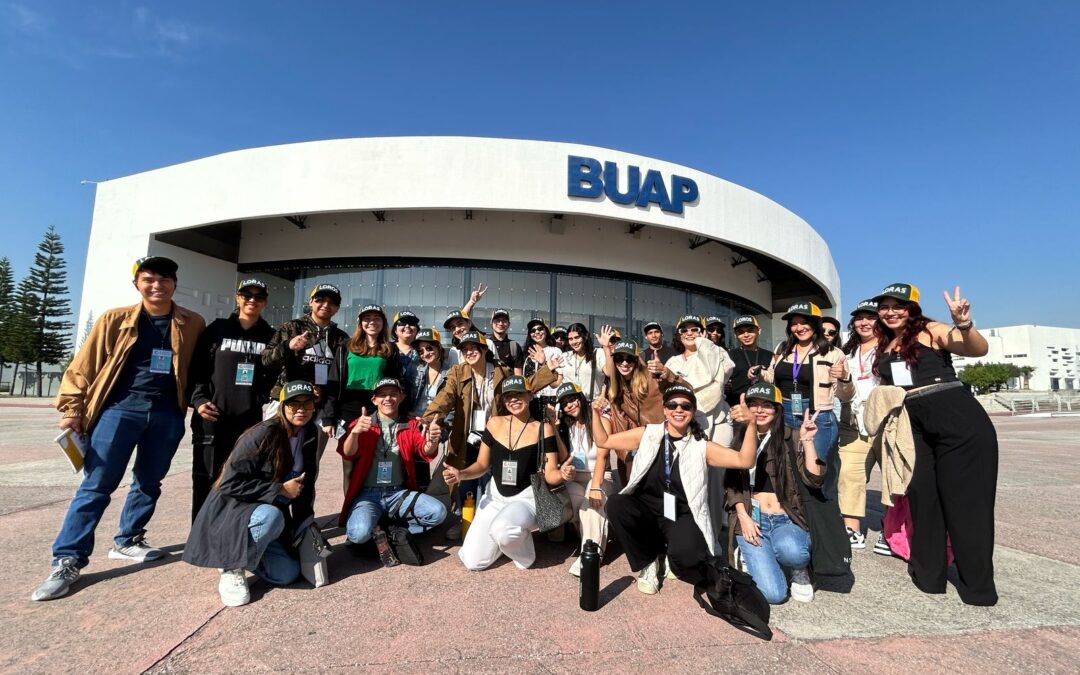 ESTUDIANTES DE LA UDEC PARTICIPAN EN CONGRESO NACIONAL DE PSICOLOGÍA, EN PUEBLA