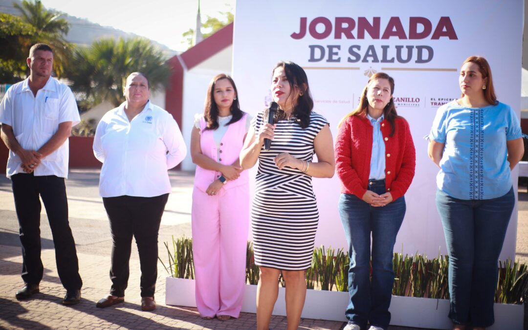PARTICIPA UDEC EN JORNADA DE SALUD EN JARDÍN TAPEIXTLES
