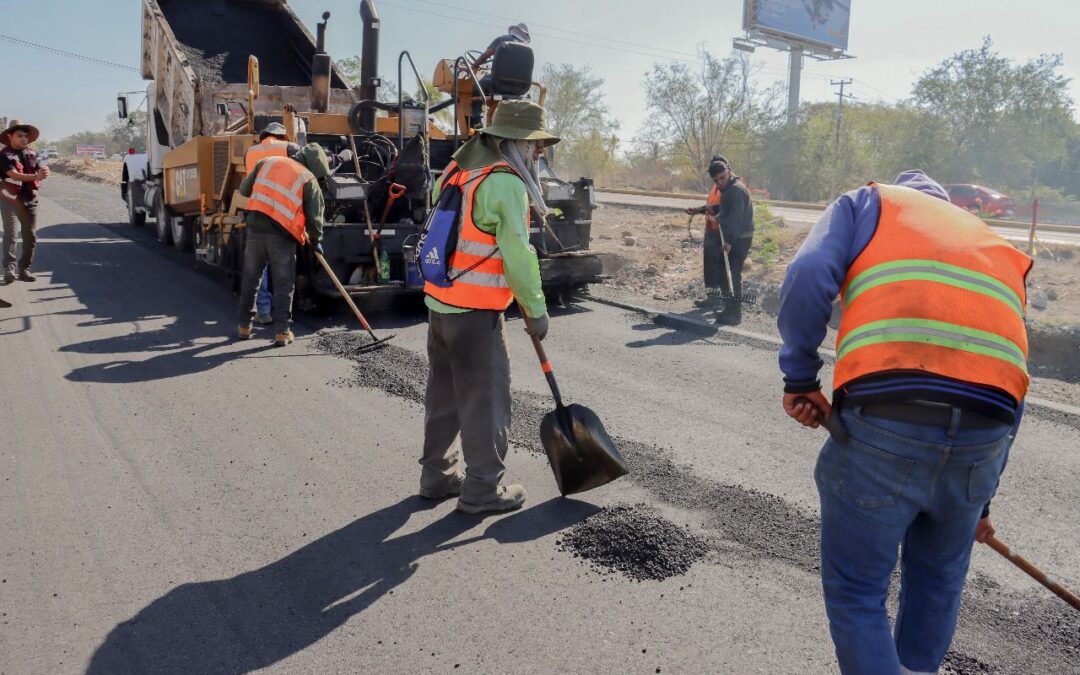 SEIDUM COLIMA INICIA PAVIMENTACIÓN DE LATERALES EN LIBRAMIENTO EJÉRCITO MEXICANO