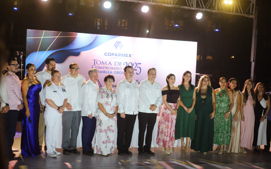 ASISTE UDEC A TOMA DE COMPROMISO COPARMEX 2025, EN MANZANILLO