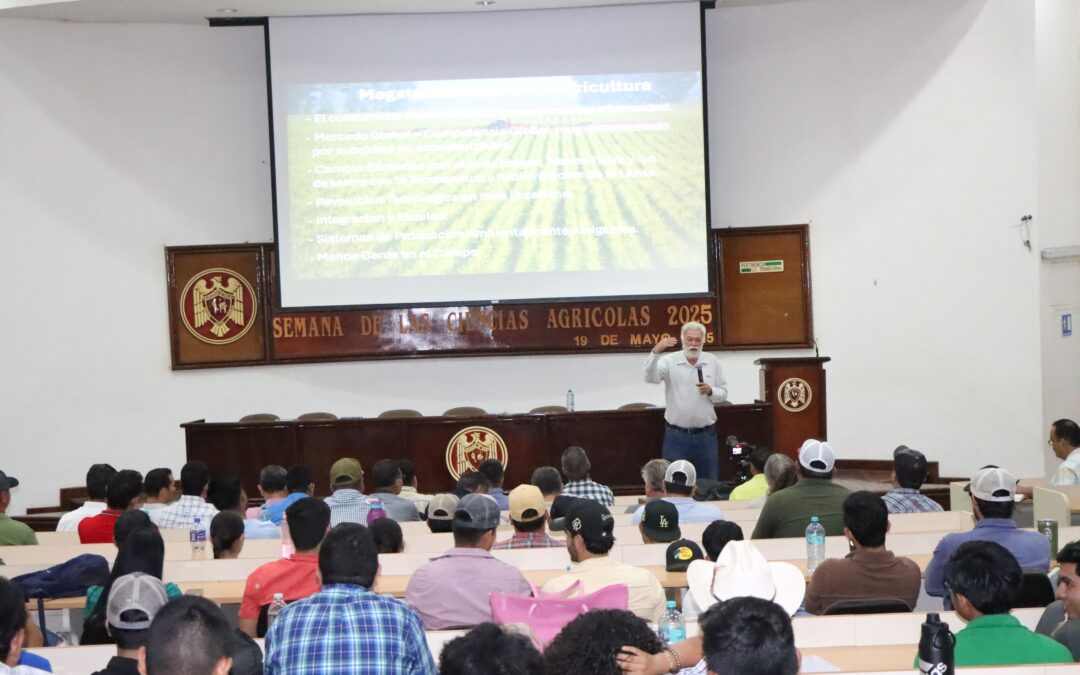 JÓVENES PUEDEN TRANSFORMAR LA AGRICULTURA Y CONSTRUIR UNA NUEVA REALIDAD: ERNESTO CRUZ