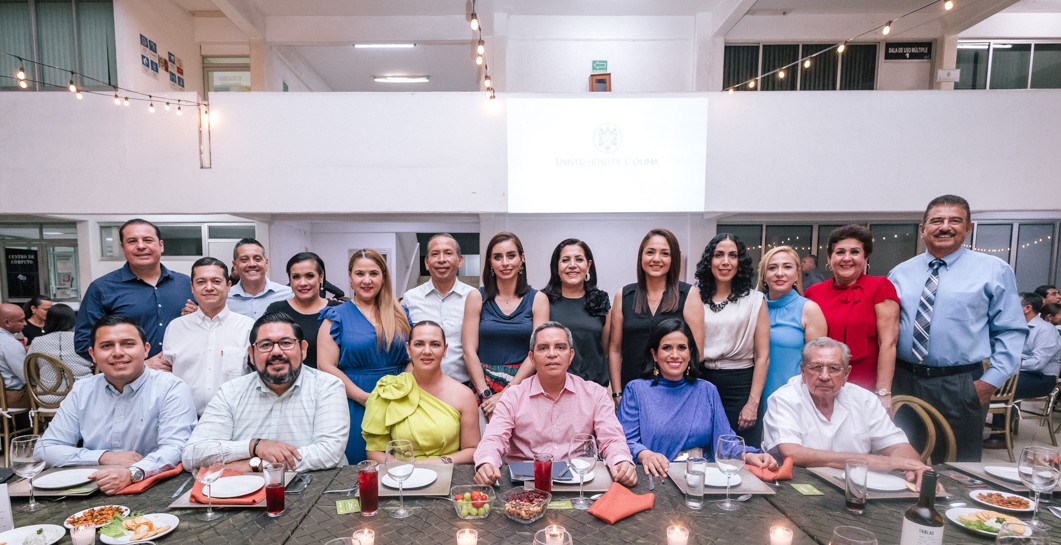 CELEBRAN LEGADO DE COMUNIDAD EGRESADA DE LA UDEC CON REENCUENTRO DE HISTORIAS