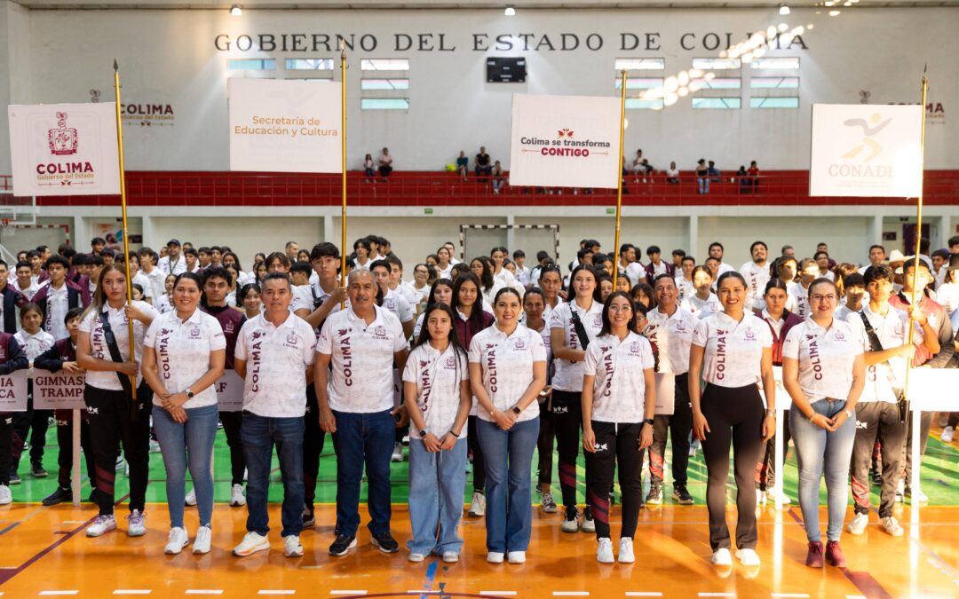 ABANDERÓ INDIRA VIZCAÍNO COLIMENSES QUE PARTICIPARÁN EN OLIMPIADA NACIONAL CONADE 2025