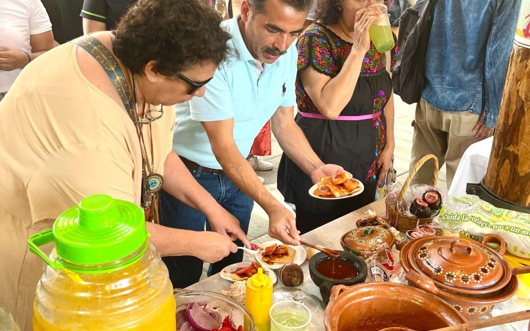 UN ÉXITO EXPOSICIÓN GASTRONÓMICA DE COLIMA EN FESTIVAL EN LOS PINOS