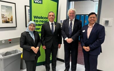 PRESIDE RECTOR DE LA UDEC REUNIÓN DEL CONSEJO DIRECTIVO DE LA RED UMAP