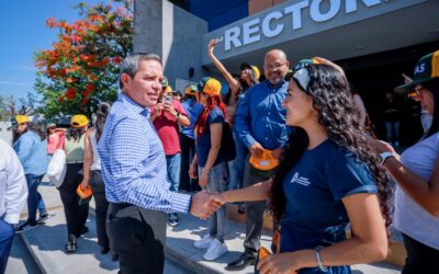 UDEC RECIBE A ESTUDIANTES EXTERNOS DEL VERANO DE INVESTIGACIÓN DELFÍN 2025