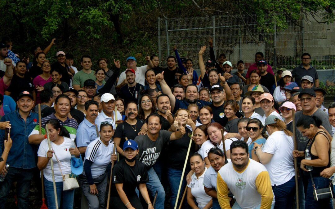 PRESIDENTE RIULT RIVERA ENCABEZA MACROBRIGADA DE LIMPIEZA Y DESAZOLVE EN AVENIDA NIÑOS HÉROES