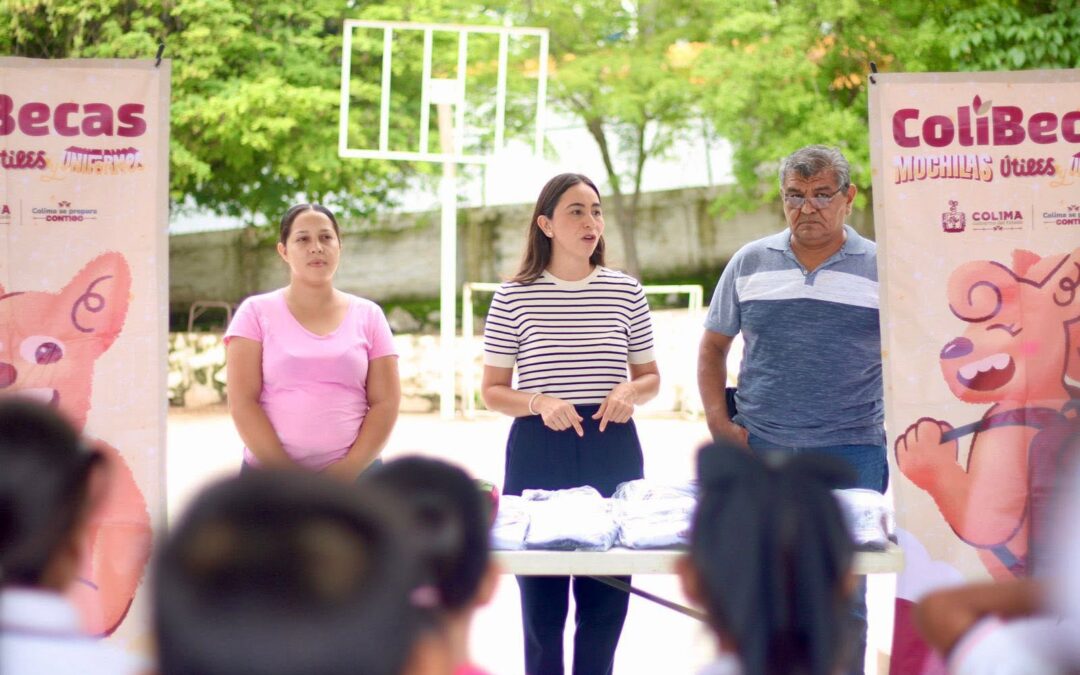 ACOMPAÑA ANDREA NARANJO ENTREGA DE COLIBECAS EN MANZANILLO, IMPULSAN IGUALDAD DE OPORTUNIDADES, SEÑALA