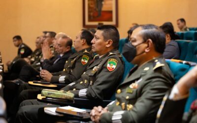 GOBIERNO DE COLIMA COMPARTE SU POLÍTICA DE DESARROLLO Y SEGURIDAD CON EL COLEGIO DE LA DEFENSA NACIONAL