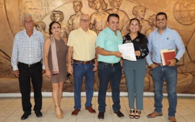 EDUCACIÓN COLIMA OTORGA PRIMERA DESCOMPACTACIÓN DE CLAVE PRESUPUESTAL A DOCENTE