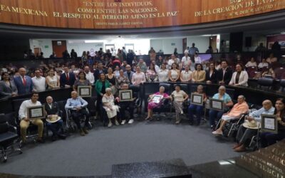 DISTINGUE CONGRESO DE COLIMA A SIETE ADULTOS MAYORES DE 100 AÑOS