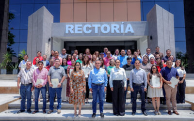 PREMIAN A LOS MEJORES DOCENTES POR HORAS DE LOS BACHILLERATOS