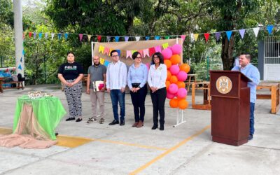 BACHILLERATO 32 CELEBRA 18 AÑOS CON JORNADA POR LA INTERCULTURALIDAD Y LA PAZ