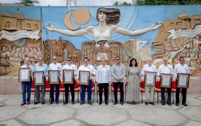 COLEGIO DE INGENIEROS RECONOCE A EX DIRECTORES DE LA FACULTAD DE INGENIERÍA CIVIL DE LA UDEC