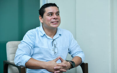 FORMATIVO E INNOVADOR, EL PRIMER BACHILLERATO GENERAL EN LÍNEA DE LA UDEC: MANUEL HERNÁNDEZ