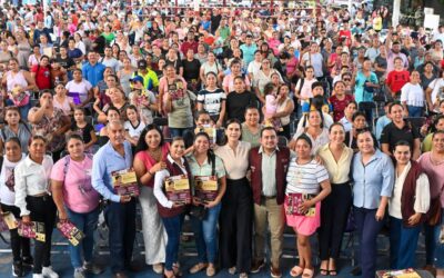 ROSI BAYARDO: UNIBECA, BECA RITA CETINA Y COLIBECAS FORTALECEN LA EDUCACIÓN