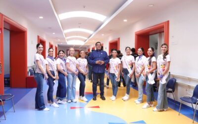 ASPIRANTES A EMBAJADORA DE LA FERIA DE COLIMA VISITAN EL CRIT DE OCCIDENTE