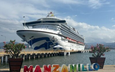 MANZANILLO RECIBE EL PRIMER CRUCERO DE LA TEMPORADA 2025-2026; GRAND PRINCESS ARRIBA CON MÁS DE 3 MIL PERSONAS
