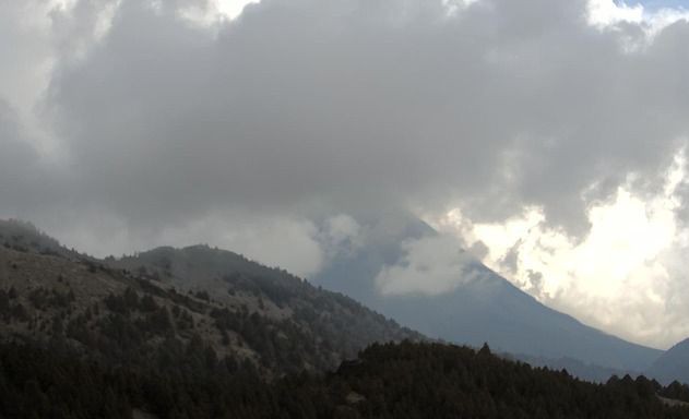 VOLCÁN DE FUEGO DE COLIMA, EN CALMA Y SIN RIESGO PARA LA POBLACIÓN: UEPC