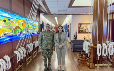 GOBERNADORA Y TITULAR DE MARINA REVISAN ESTRATEGIAS EN PRO DE LA TRANQUILIDAD DE LAS FAMILIAS COLIMENSES