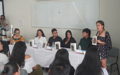 CLAUSURAN 2ª FERIA DEL LIBRO DE LA UNIVERSIDAD INTERCULTURAL DE COLIMA, EN COMALA