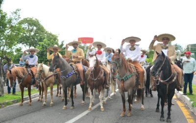 DESFILE-CABALGATA PARA CELEBRAR EL DÍA SOCIAL DE LOS CHARROS