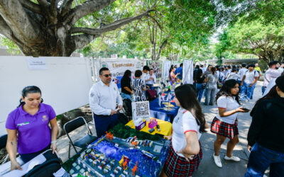 REALIZAN FERIA PROFESIOGRÁFICA PARA QUE BACHILLERES  CONOZCAN LAS OPCIONES DE CARRERAS QUE OFRECE LA UDEC