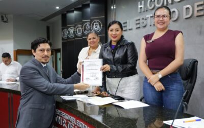 RINDE PROTESTA ALFREDO MARTÍNEZ ALCARAZ COMO SECRETARIO GENERAL DEL CONGRESO