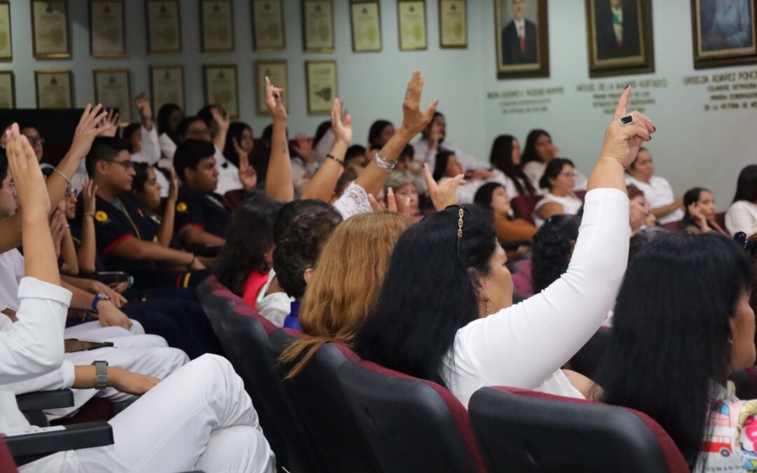 REFLEXIONAN SOBRE LA IMPORTANCIA DE LA SALUD MENTAL EN CICLO DE CONFERENCIAS: “LAS PERSONAS NO SOMOS EL PROBLEMA”