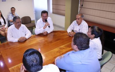 ENTREGA EDUCACIÓN COLIMA 4 PLAZAS ESTATALES DE PREFECTURA