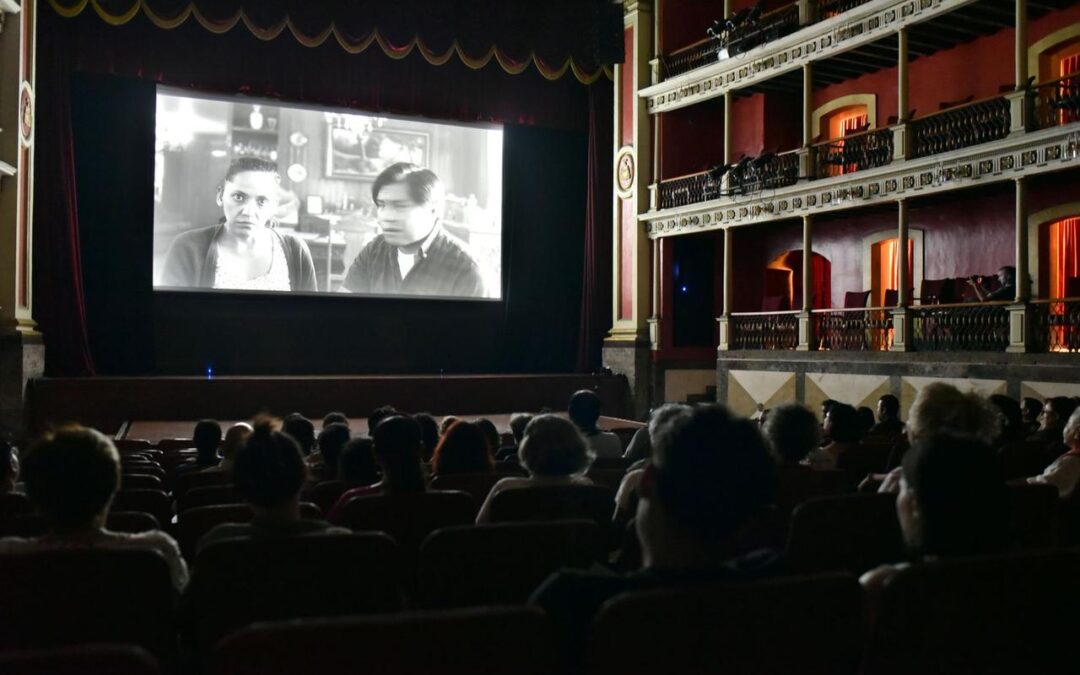 CULTURA COLIMA CONCLUYE FUNCIONES GRATUITAS DE CINE MEXICANO EN EL TEATRO HIDALGO