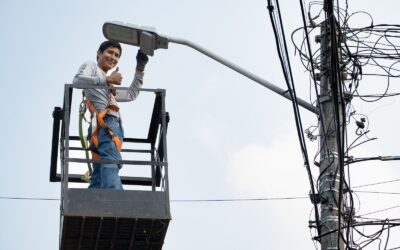 ANUNCIA ROSI BAYARDO TRANSFORMACIÓN DEL ALUMBRADO PÚBLICO EN TODO EL BARRIO IV