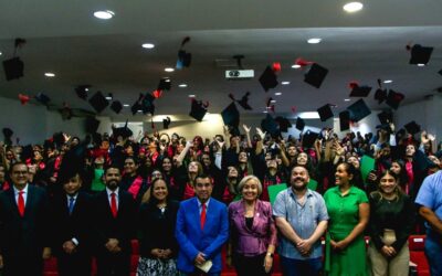 CELEBRAN CIFRA HISTÓRICA DE TITULACIONES EN EL BACHILLERATO 16 DE LA UNIVERSIDAD DE COLIMA