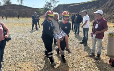 YA ESTÁN EN HIDALGO PERSONAL DEL GOBIERNO DE COLIMA EN APOYO A FAMILIAS DAMNIFICADAS