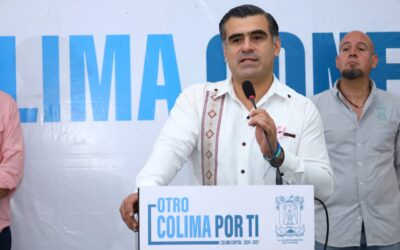 COMERCIOS DEL CENTRO DE LA CAPITAL COLIMENSE RESPALDAN CAMPAÑA «SÚMATE EN ROSA»