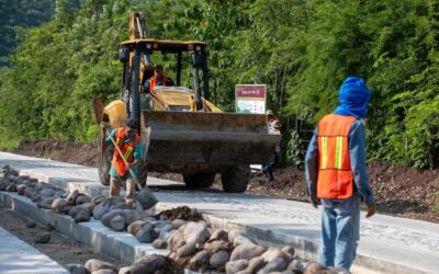 SUPERVISA GOBERNADORA OBRAS EN IXTLAHUACÁN, CON INVERSIÓN DE 94.4 MDP