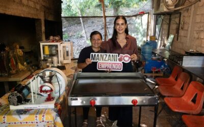 ROSI BAYARDO ENTREGA APOYO DE #MANZANIYOEMPRENDO EN COMUNIDAD DE SAN BUENAVENTURA